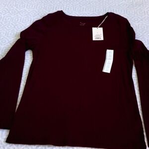 Ladies long sleeve top